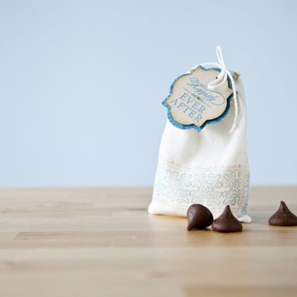 Cricut Premium Stamp - CHERISHED MEMORIES 16 pcs - Picture 3 of 7